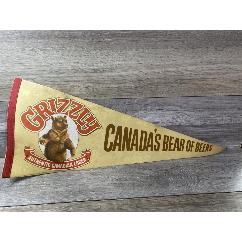Grizzly Beer Pennant Unisex OS Cream‎ Good Canada's Bear of Beers Vintage Felt